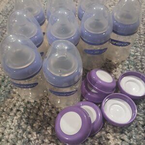 Lot of Lansinoh baby 🍼 bottles